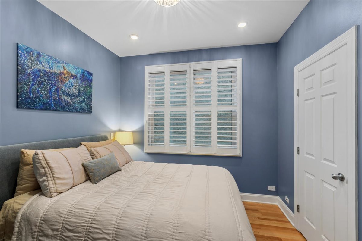 867 N Paulina Street Unit: 3S