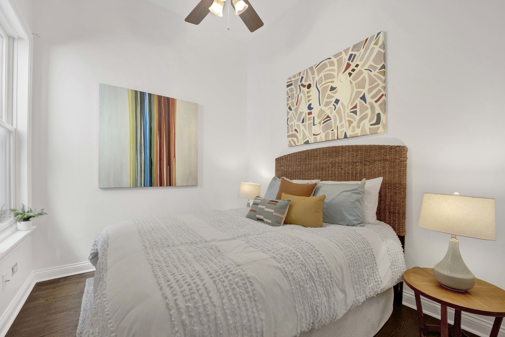2522 W Chicago Avenue Unit: 4
