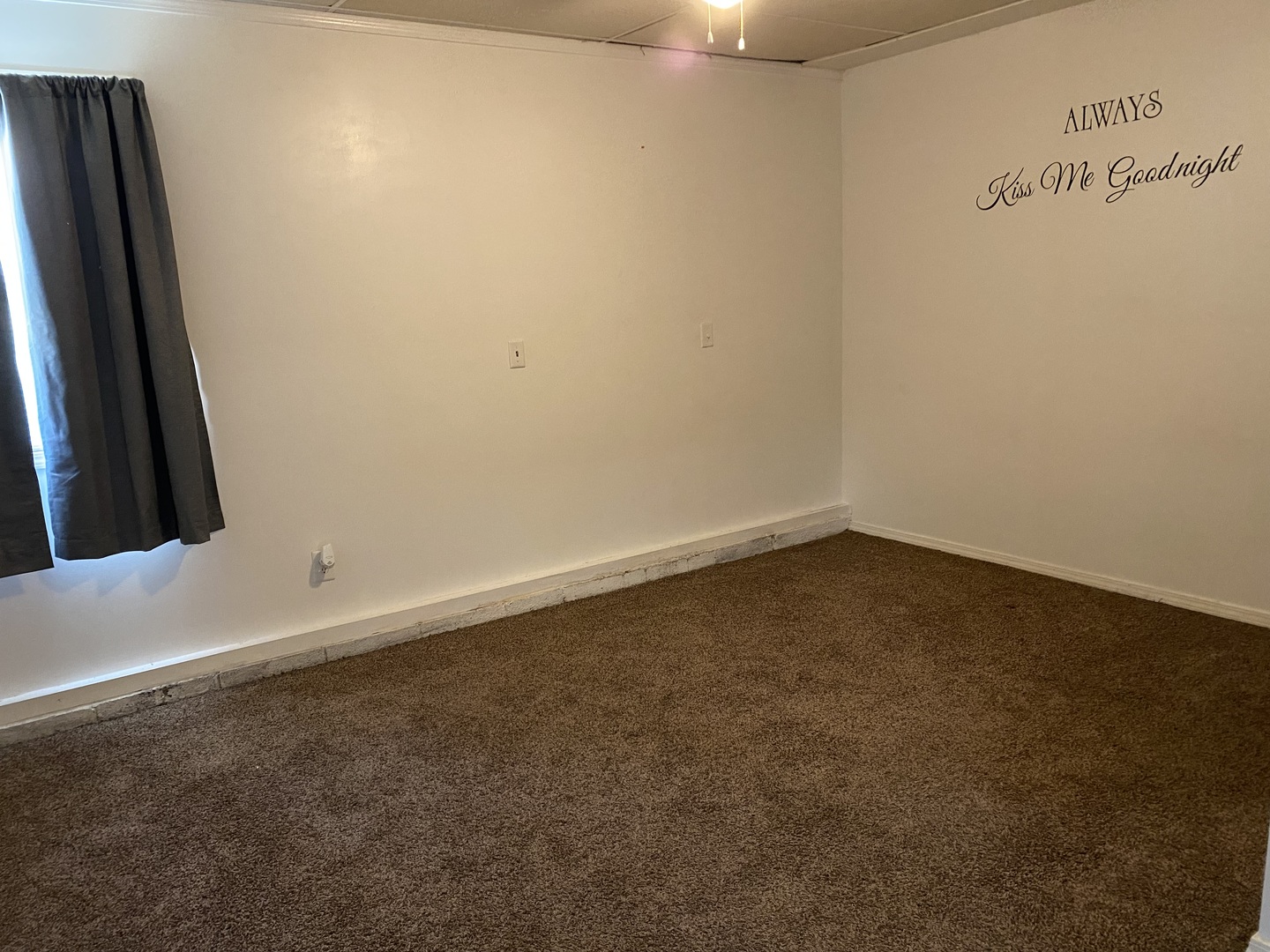 102 S Farley Street