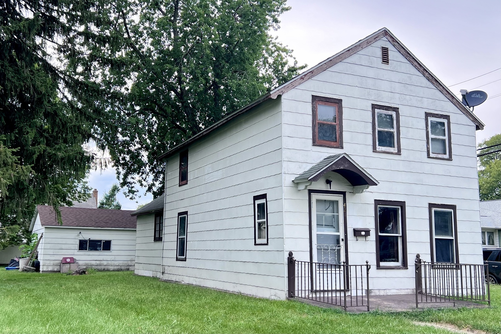 421 N Walnut Street