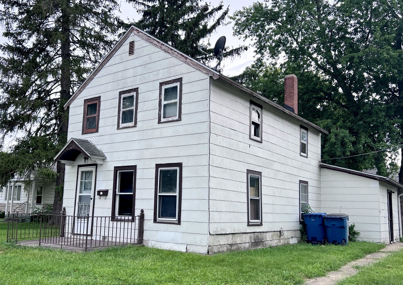 421 N Walnut Street