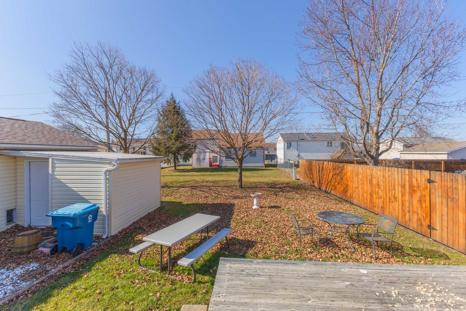 1305 N Nixon Drive