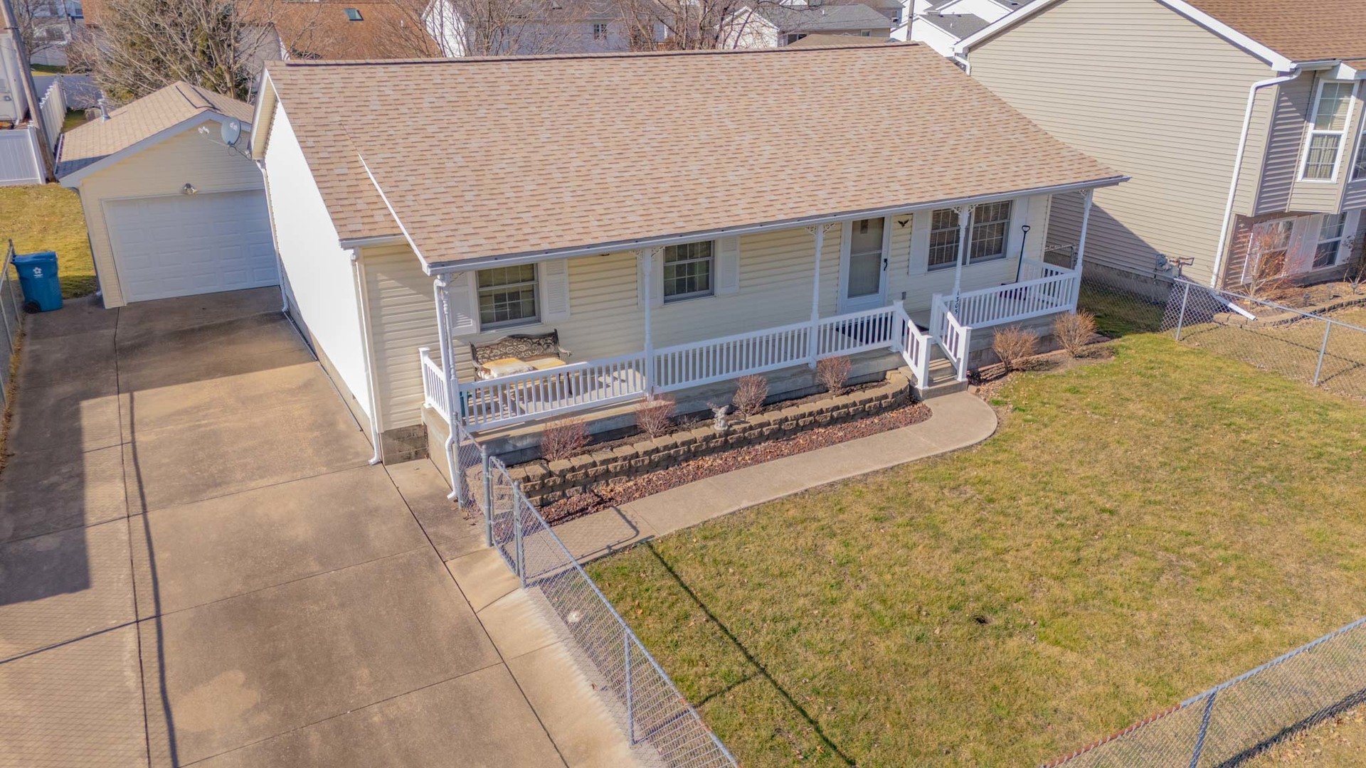 1305 N Nixon Drive
