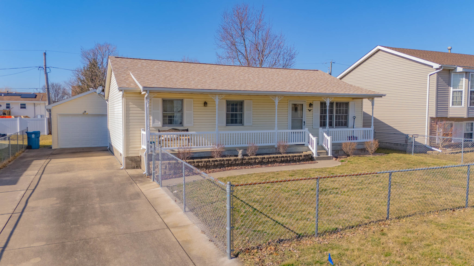 1305 N Nixon Drive