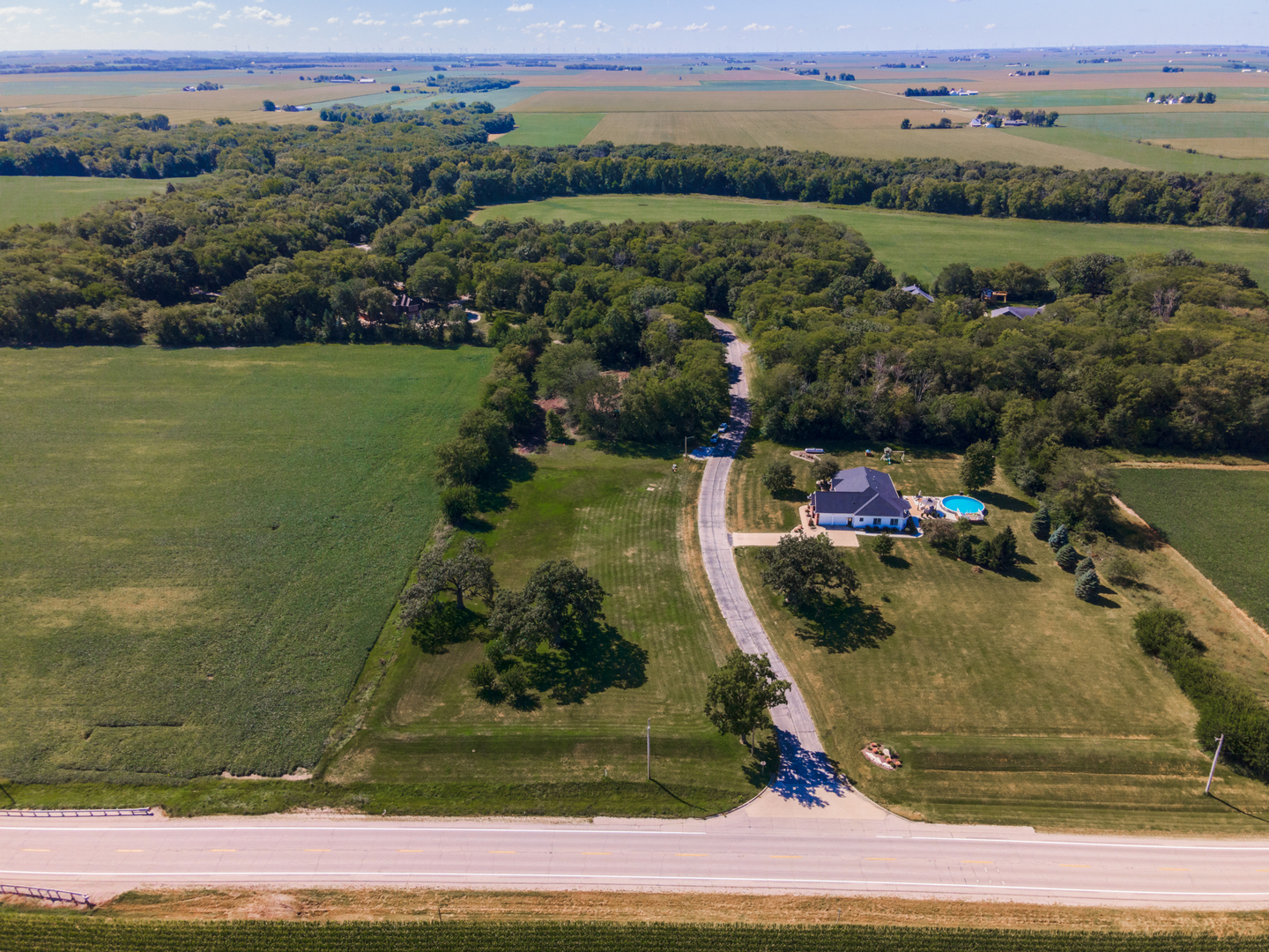 16958 N 1130 East Road