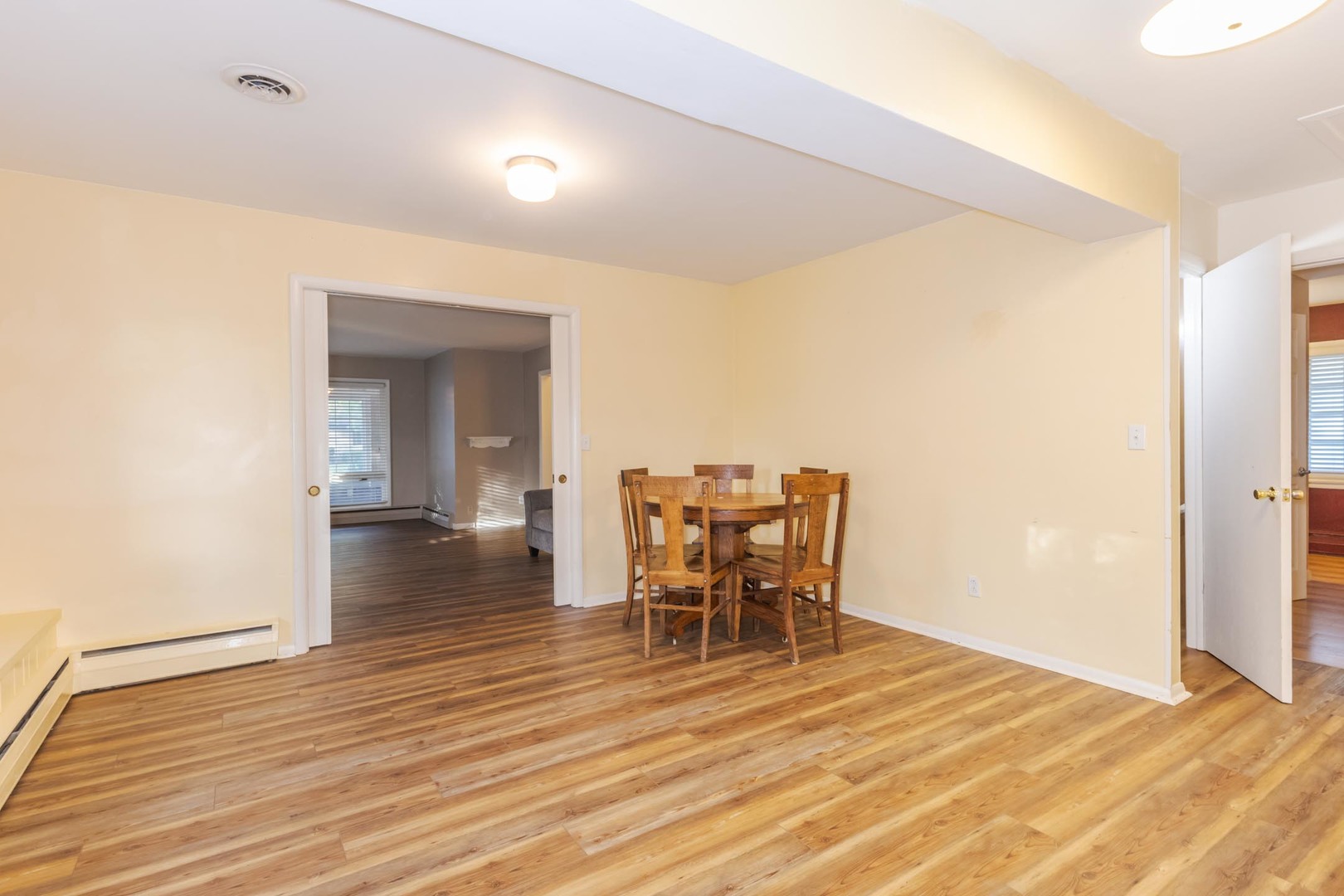 308 W Hamilton Street