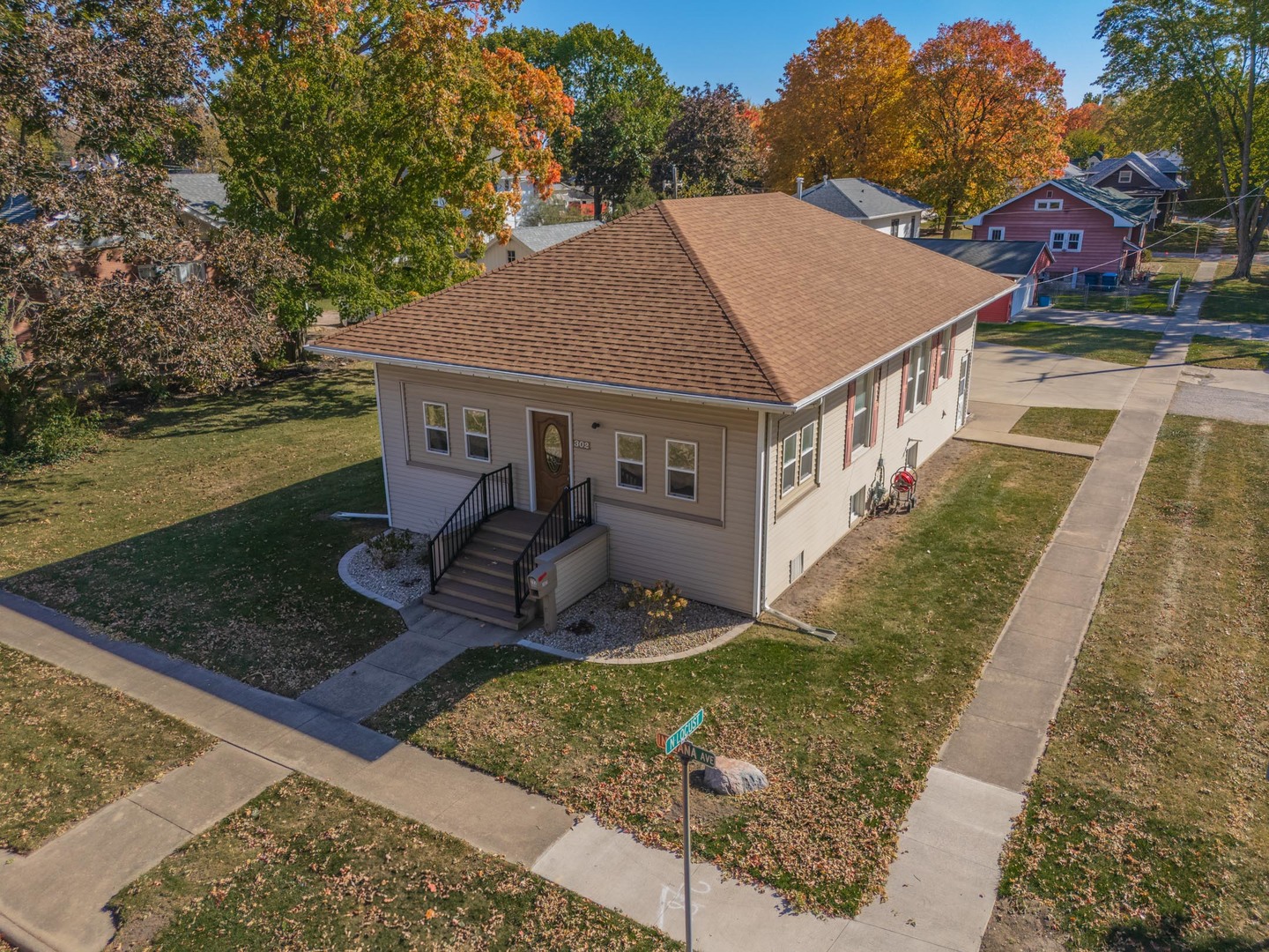 302 E Indiana Avenue