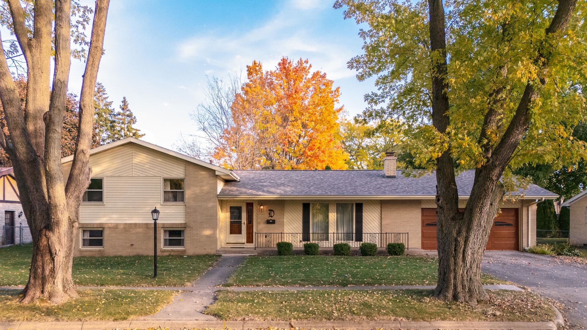 11 Manor Drive