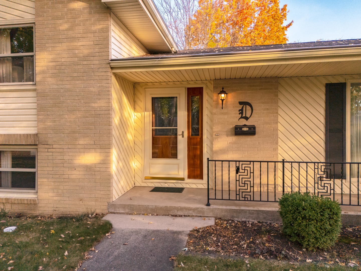 11 Manor Drive