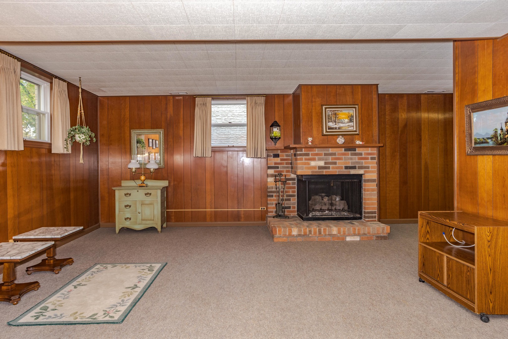 11 Manor Drive