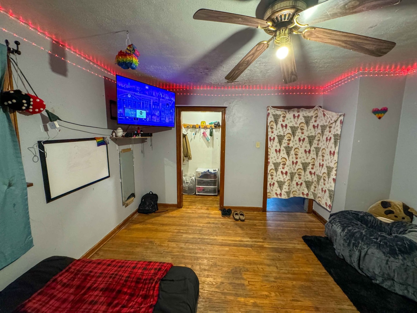703 E Larue Street
