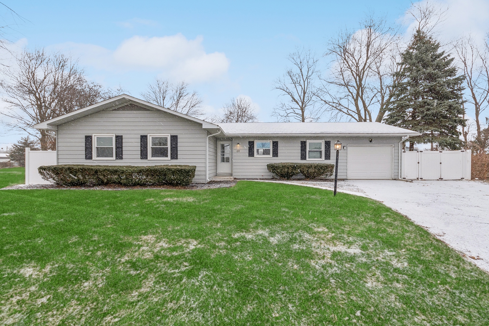 69 Oakwood Drive