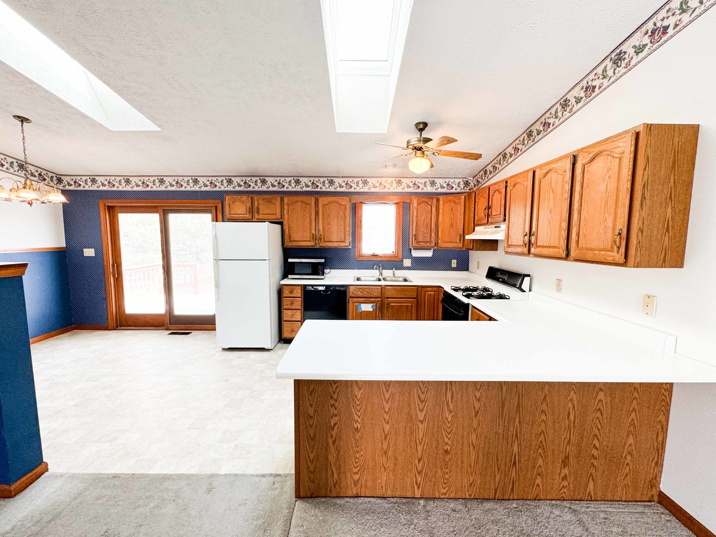 702 N Seminole Drive