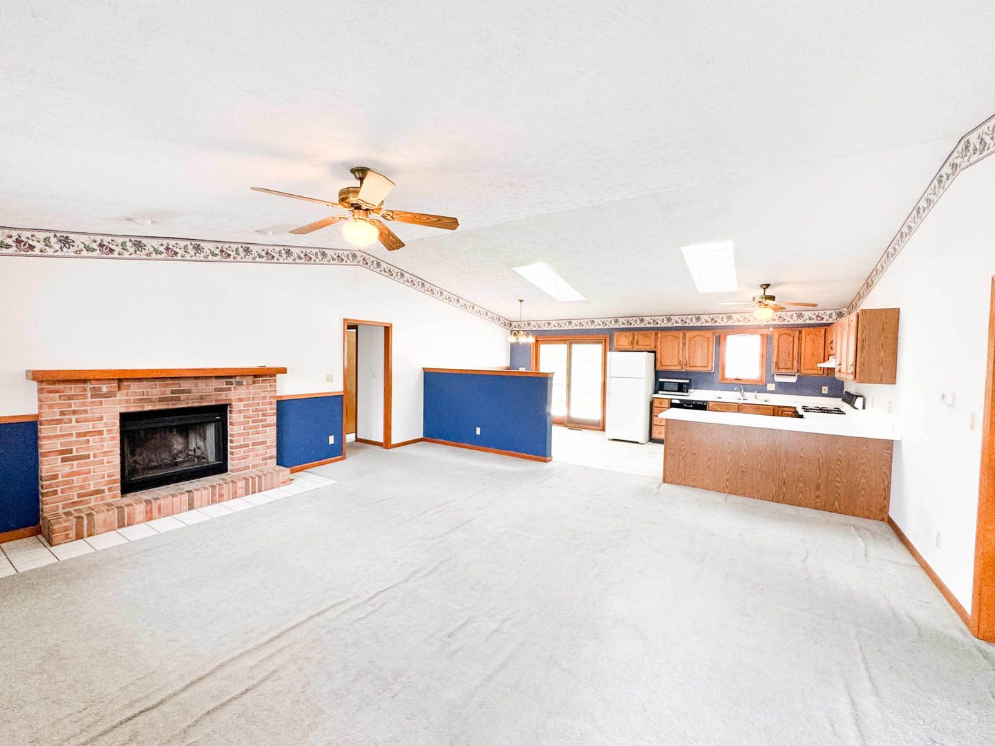 702 N Seminole Drive
