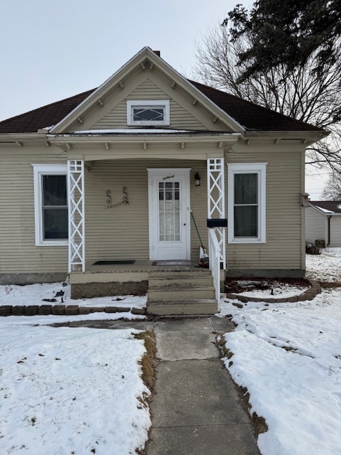 810 E Prairie Street