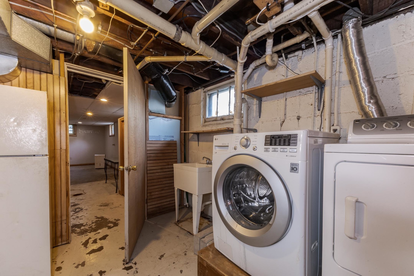 217 W Moulton Street