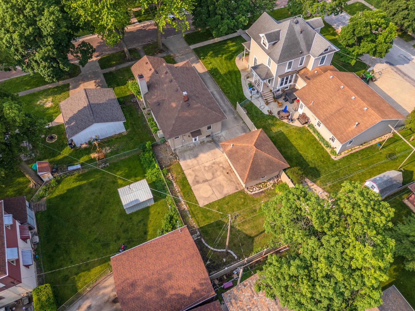 217 W Moulton Street