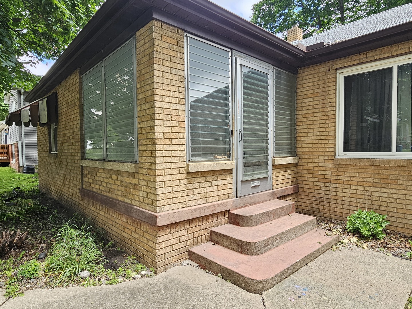 1212 N Mill Street