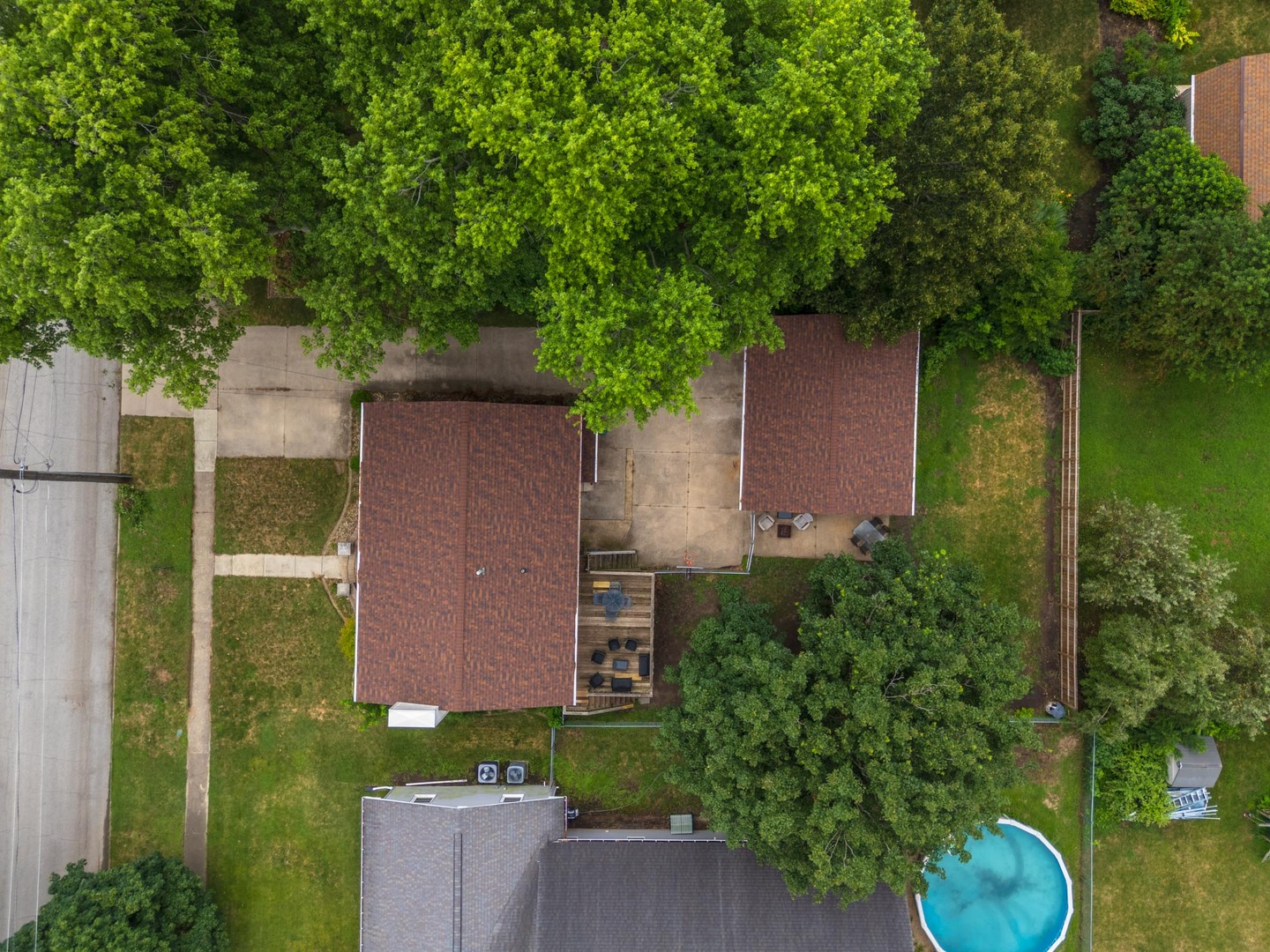 748 S Locust Street