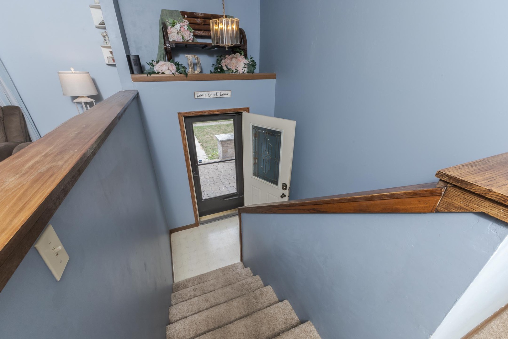 748 S Locust Street