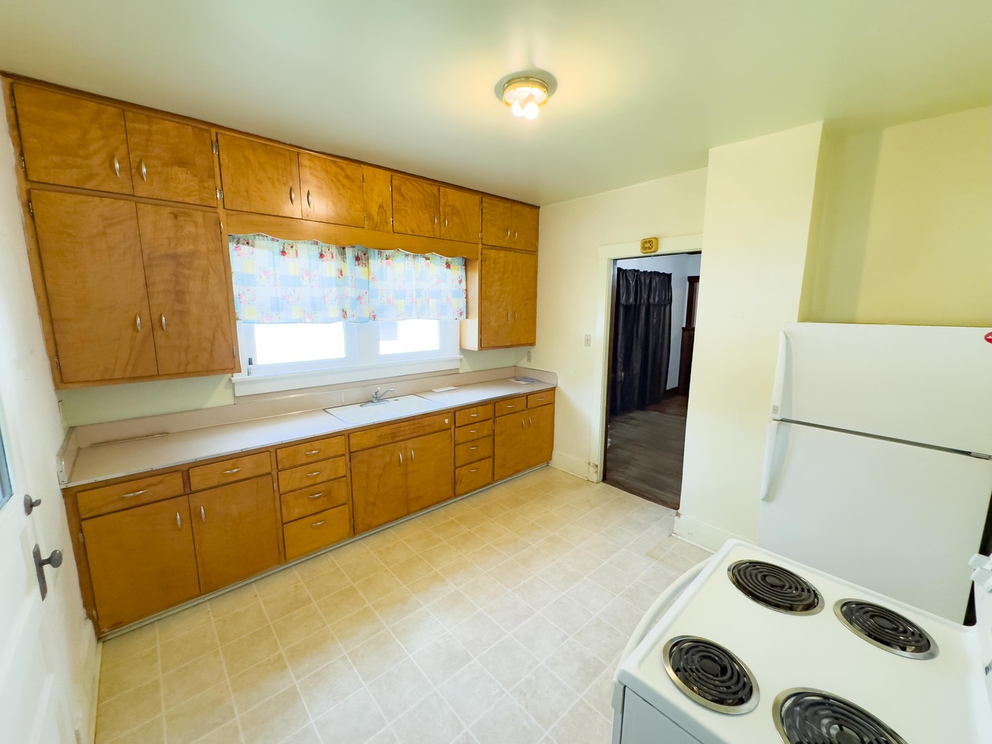 315 E Elmwood Street