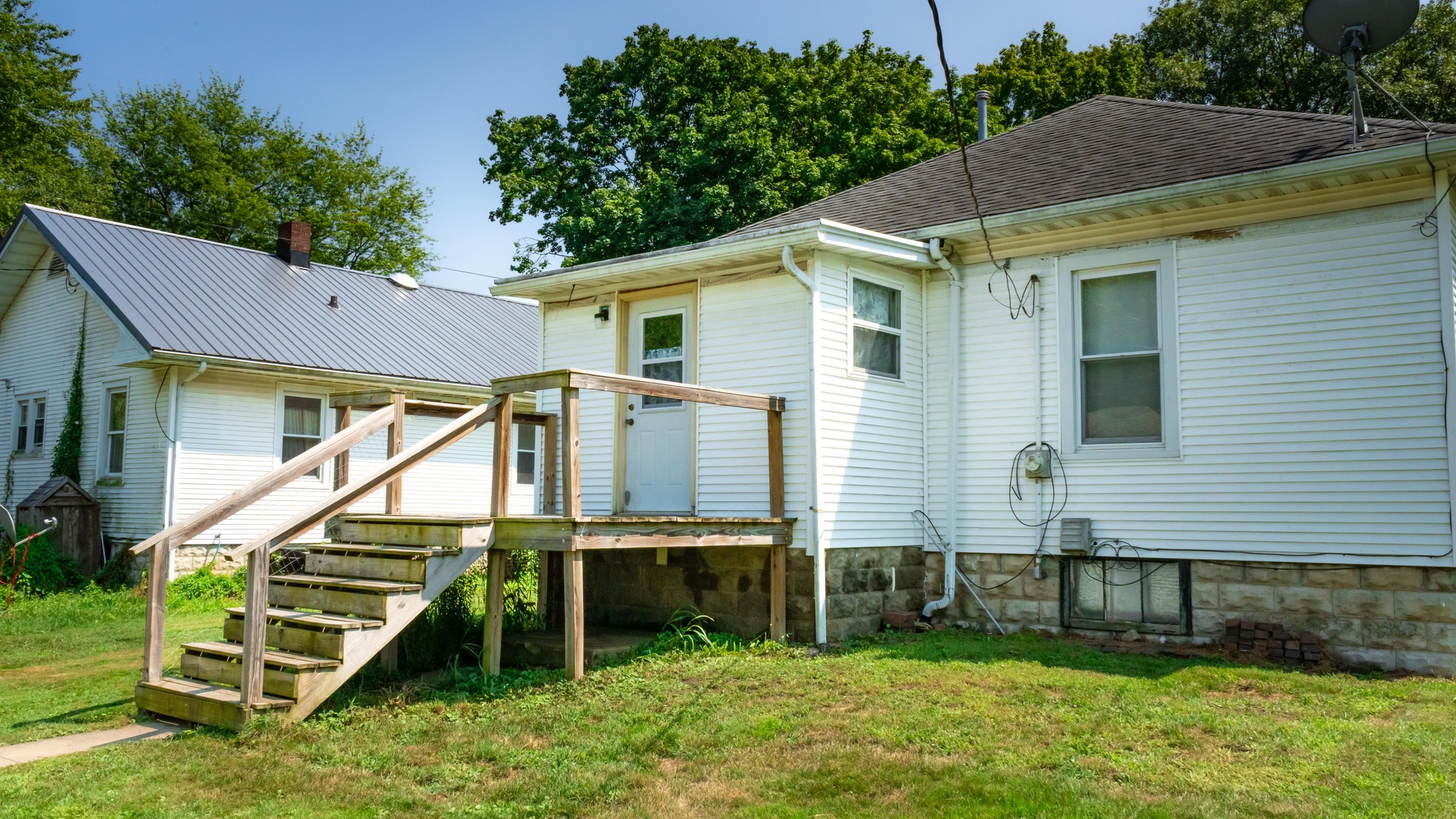 315 E Elmwood Street