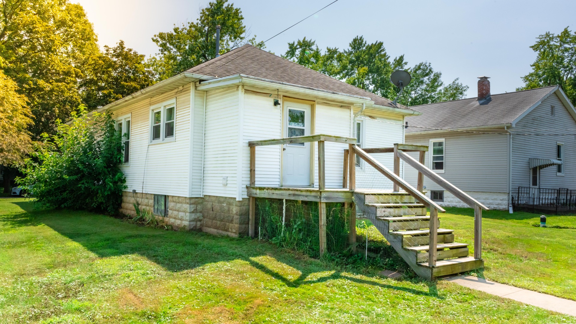 315 E Elmwood Street