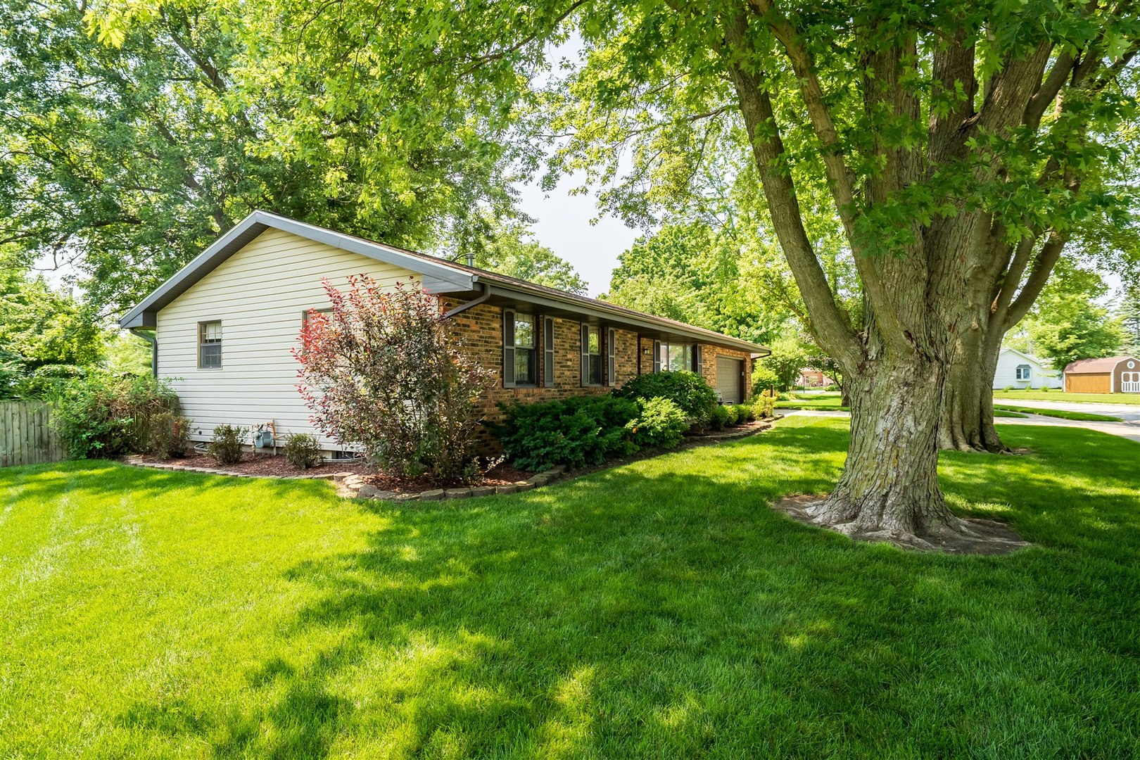 1314 E Kirkwood Drive