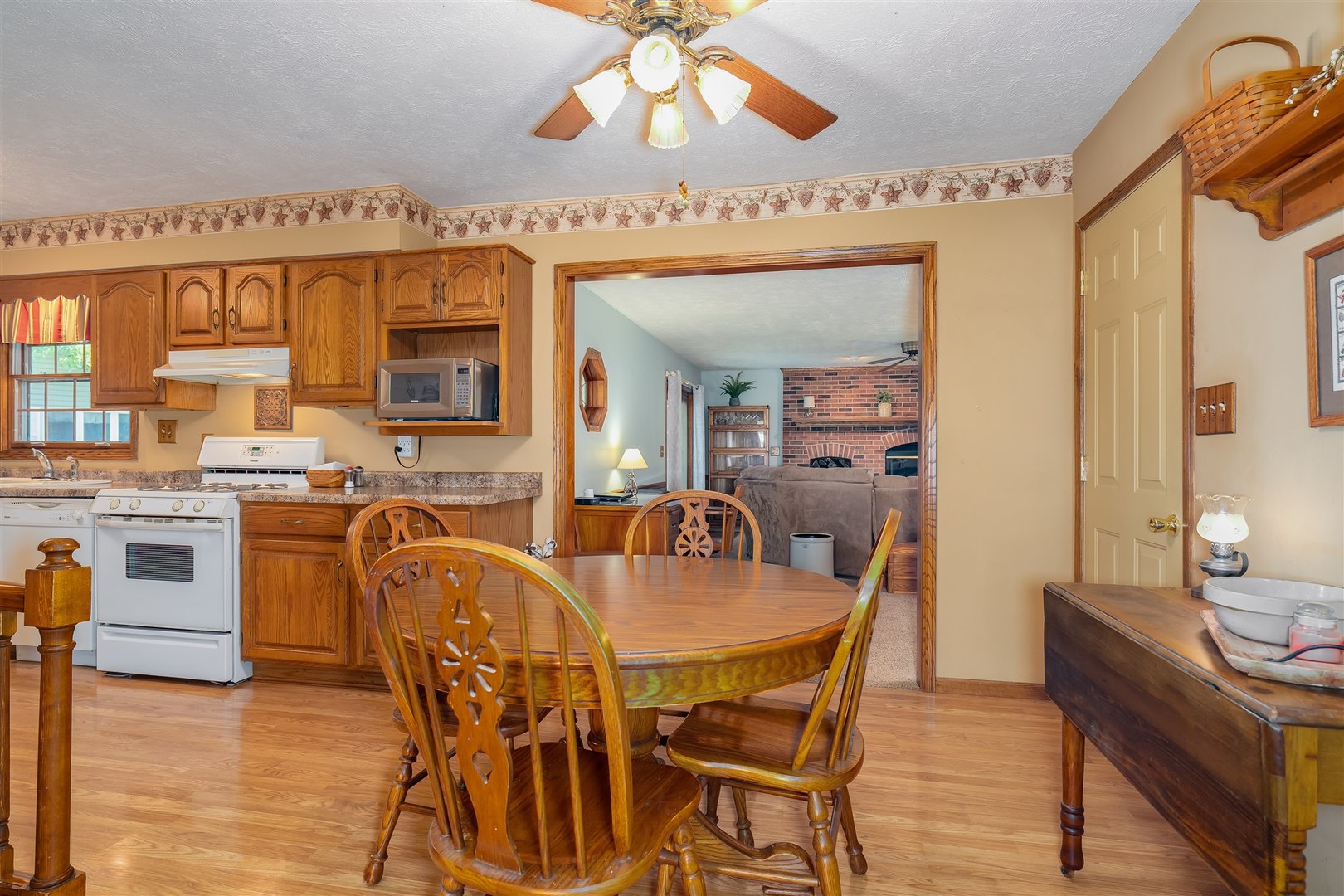 1314 E Kirkwood Drive