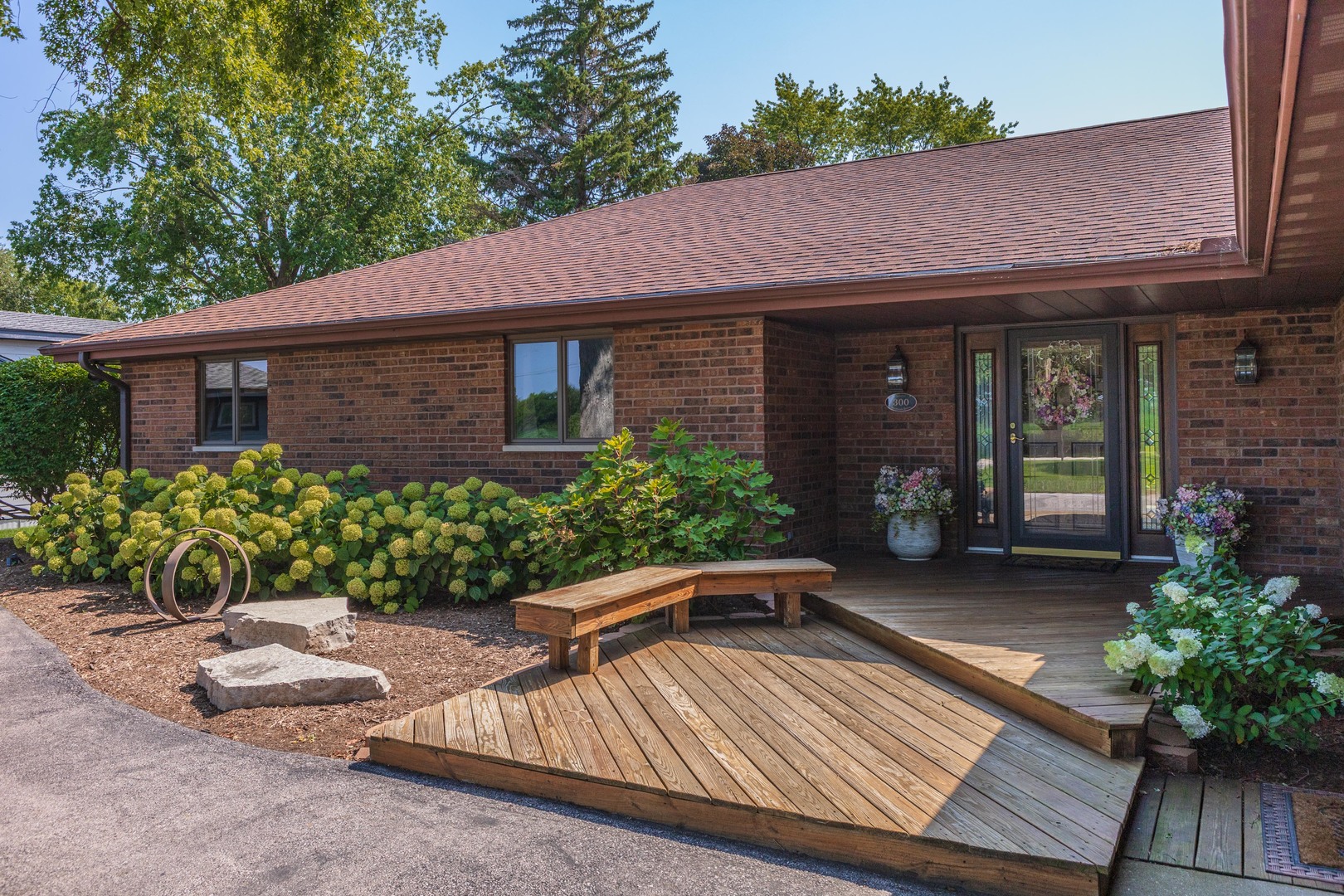 300 S Westview Drive