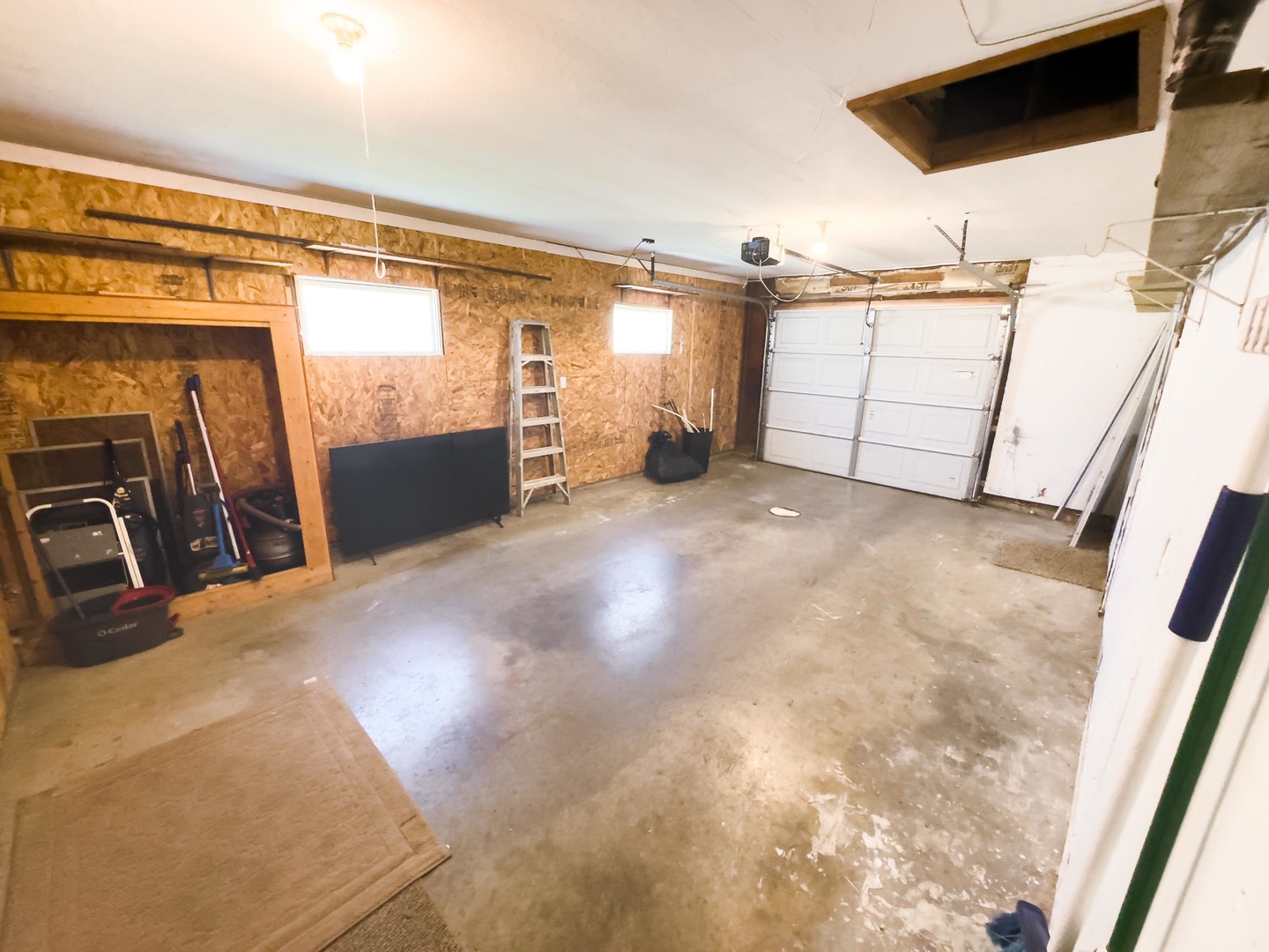 110 W Olive Street