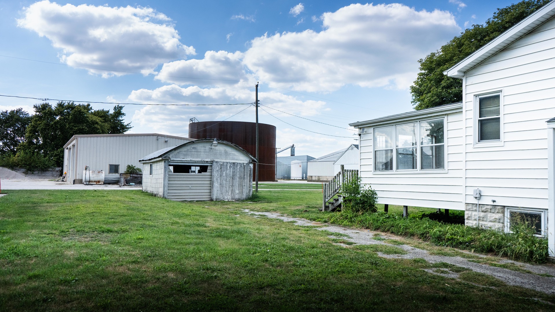 307 Washington Street