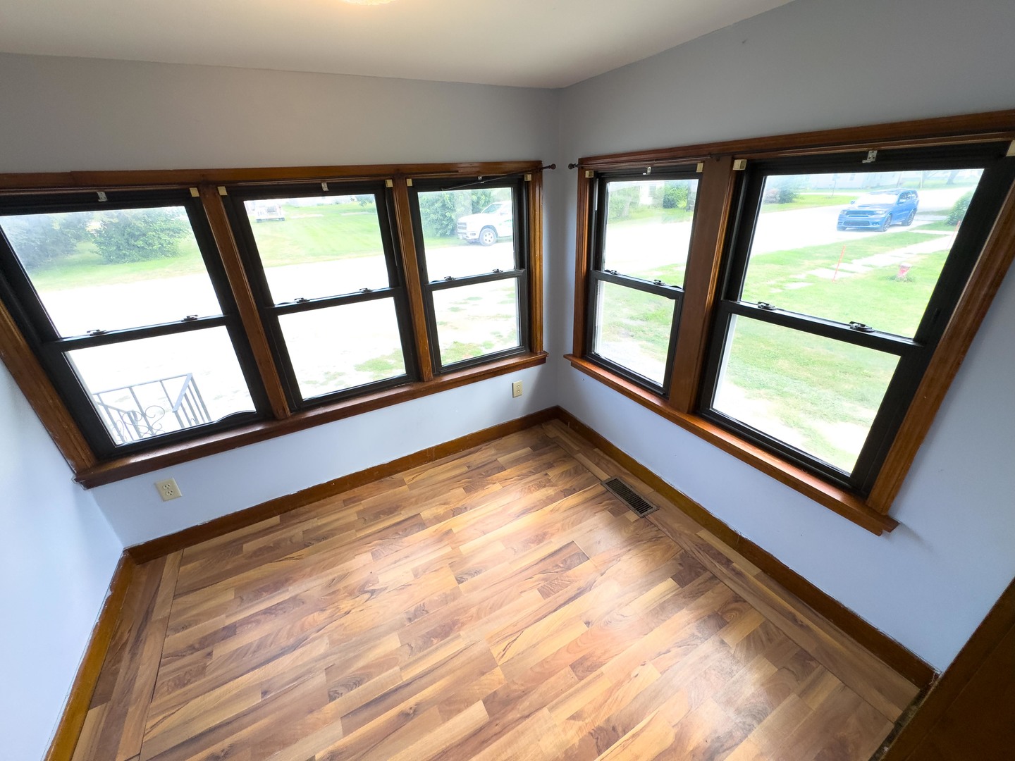 307 Washington Street