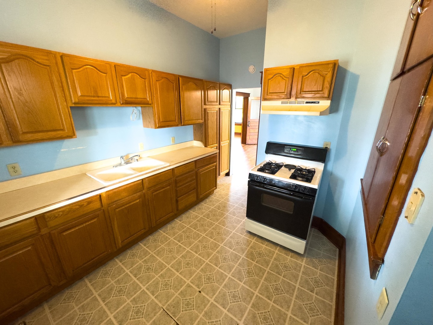 307 Washington Street