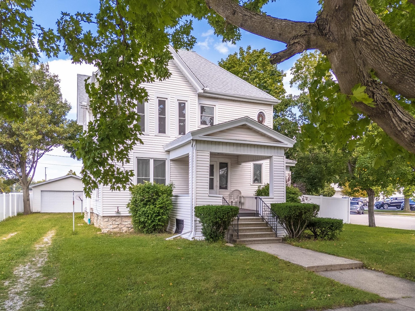 409 W Water Street