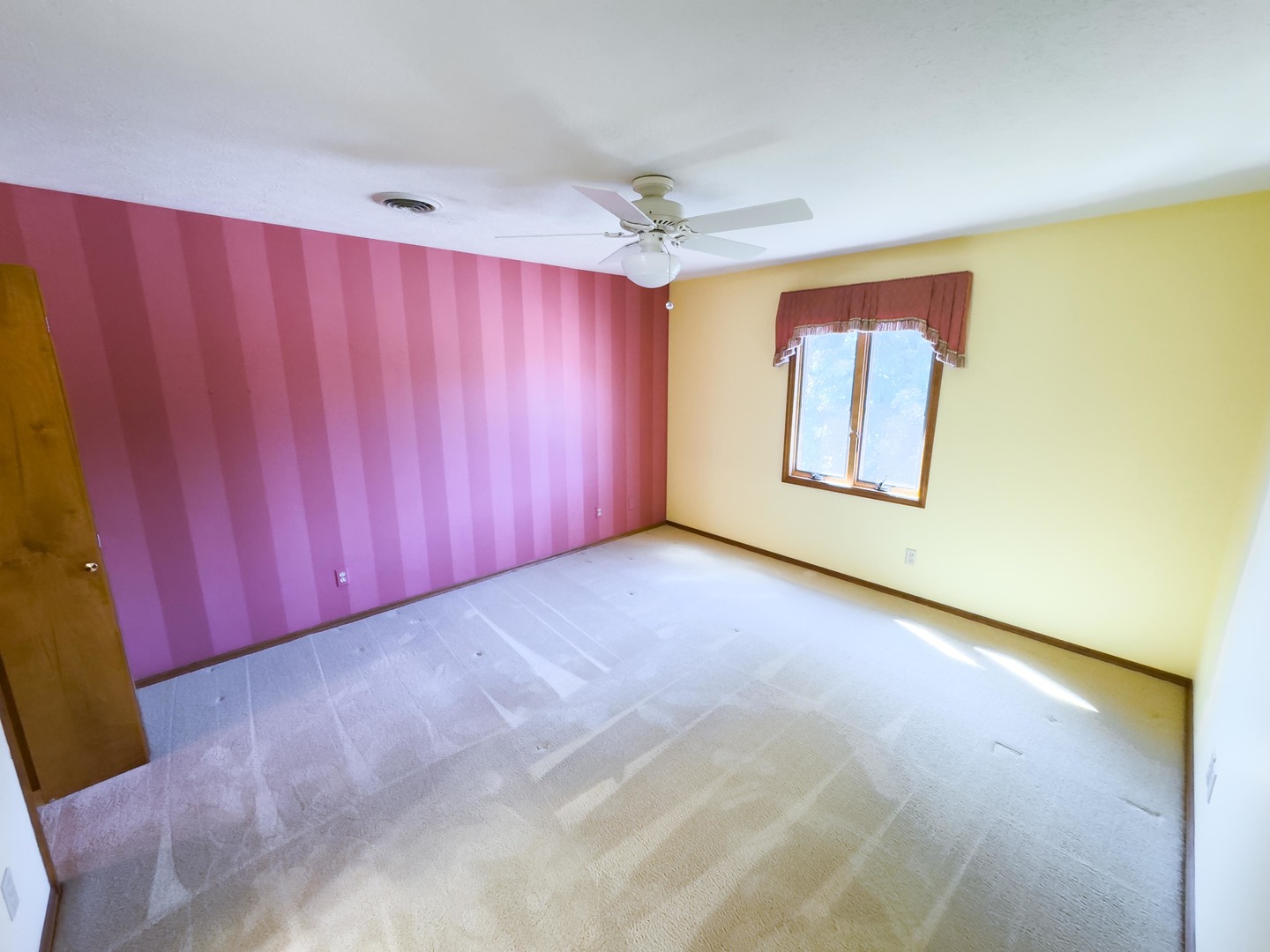 406 Carol Court Unit: B2