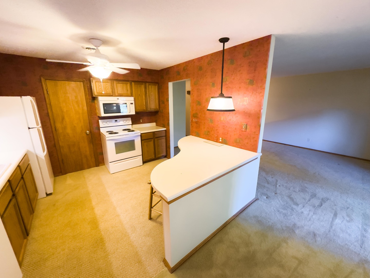 406 Carol Court Unit: B2