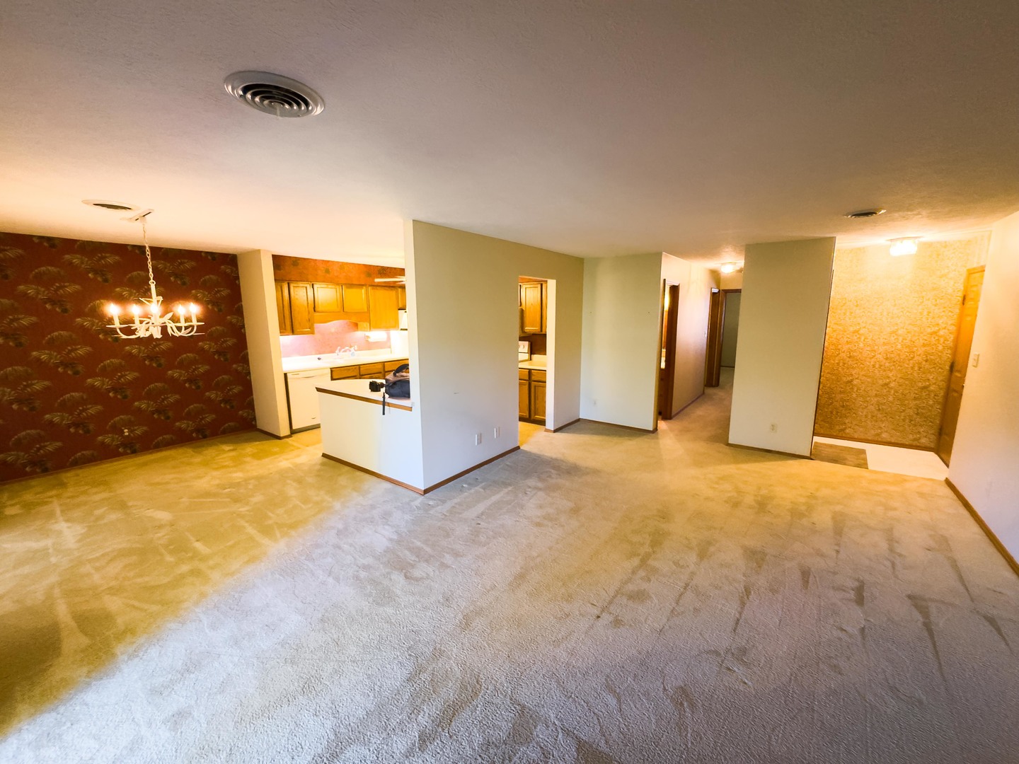 406 Carol Court Unit: B2