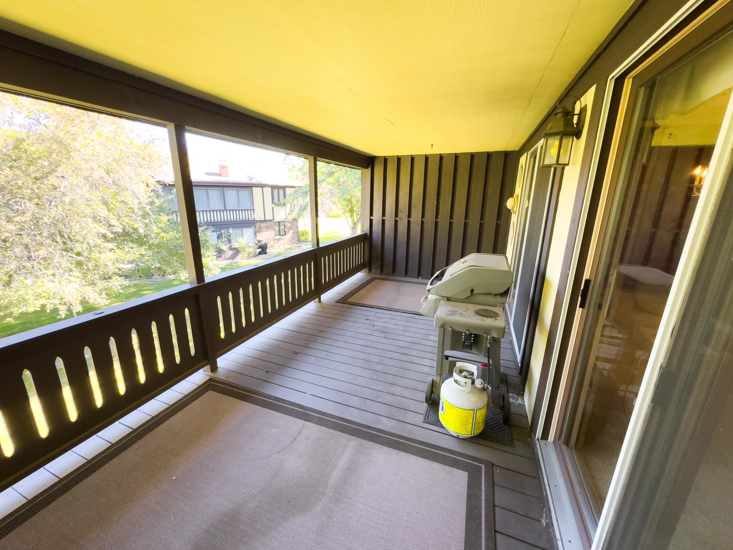 406 Carol Court Unit: B2