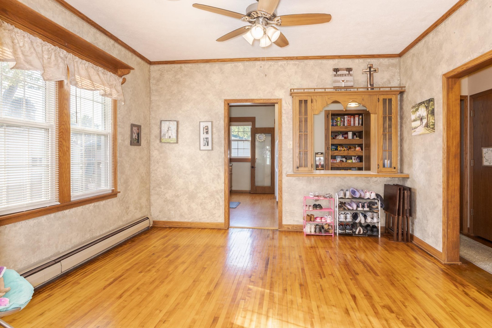 208 W Martin Street