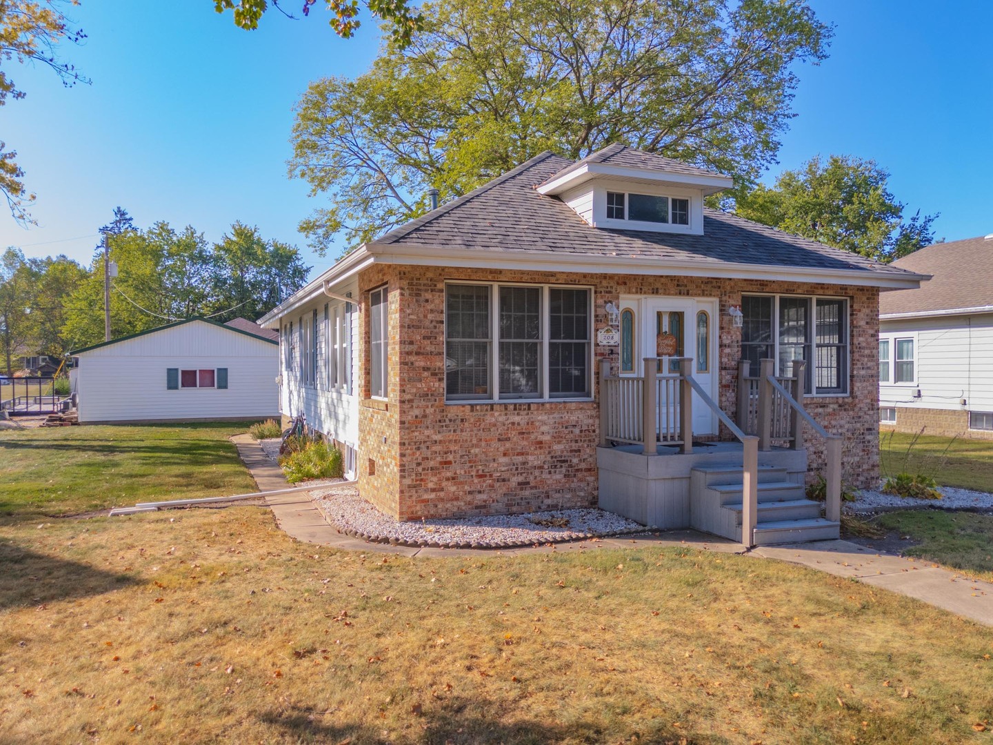 208 W Martin Street