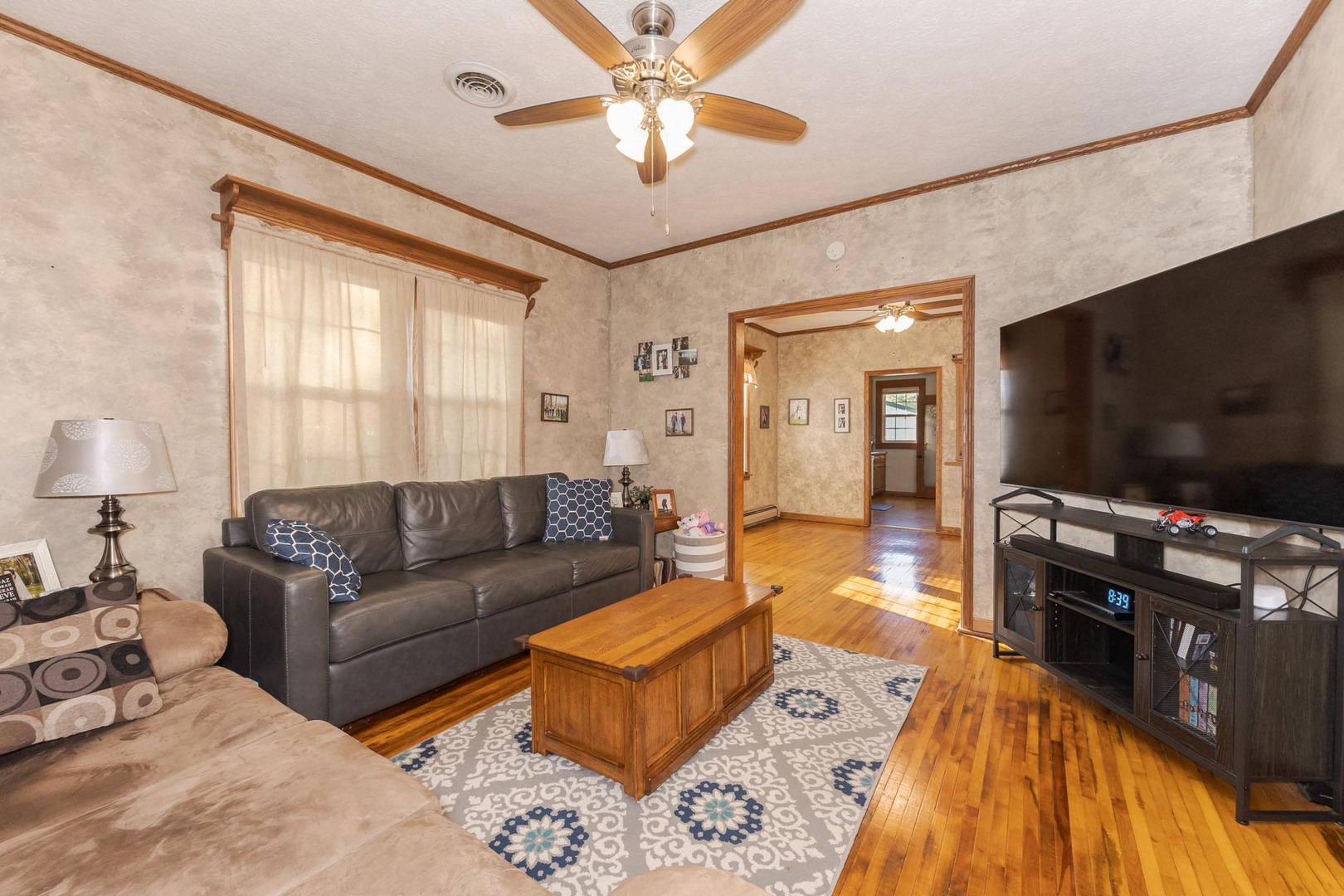 208 W Martin Street