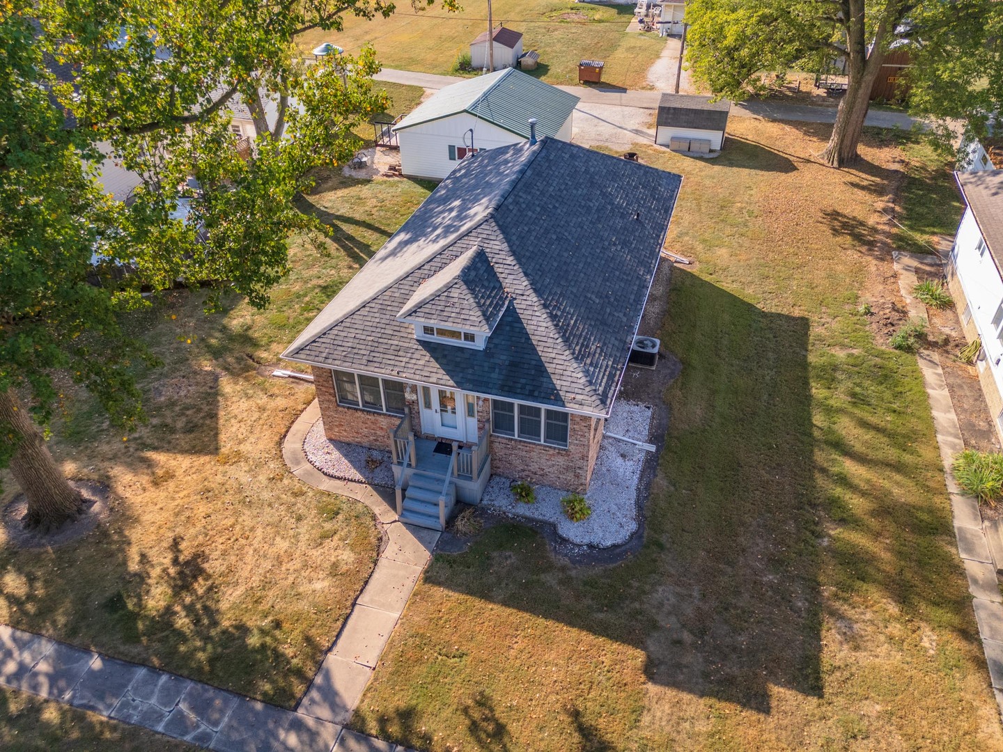 208 W Martin Street