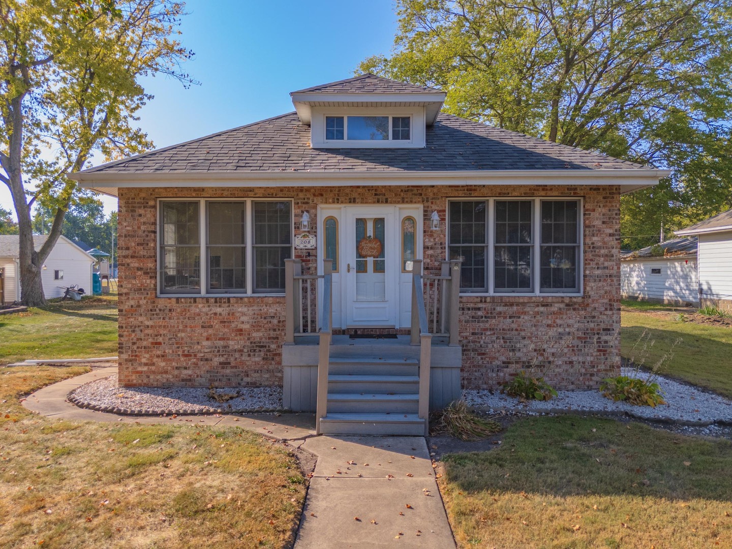 208 W Martin Street