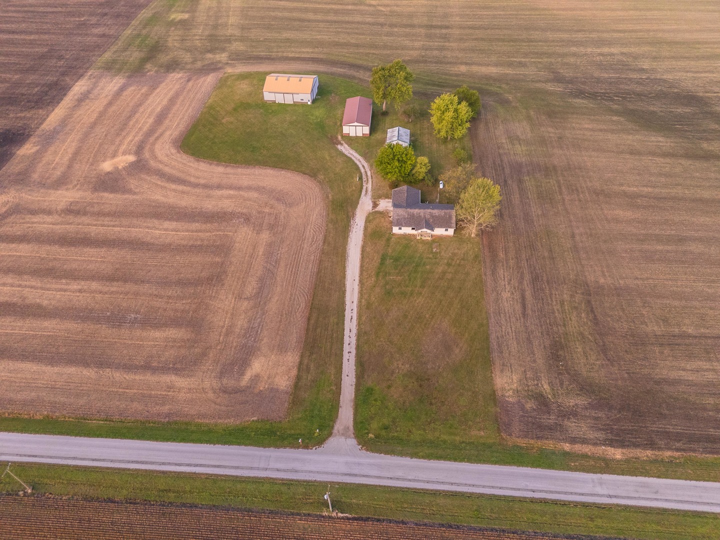 23601 N 1700 East Road