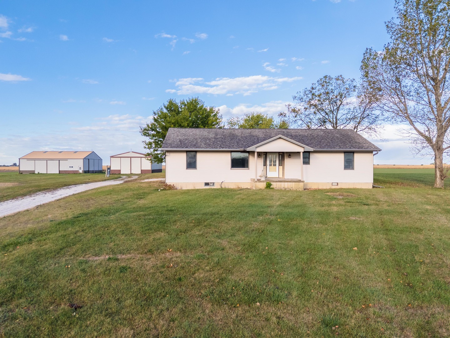 23601 N 1700 East Road