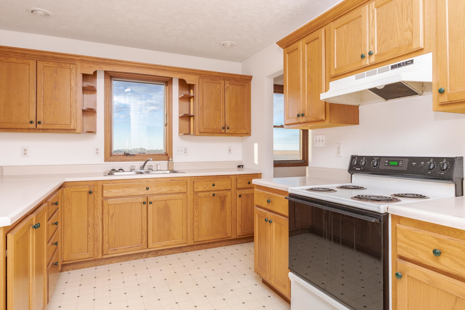 23601 N 1700 East Road