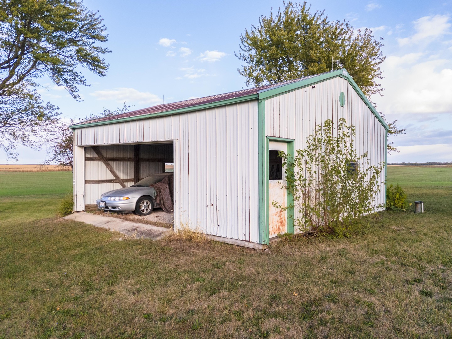 23601 N 1700 East Road