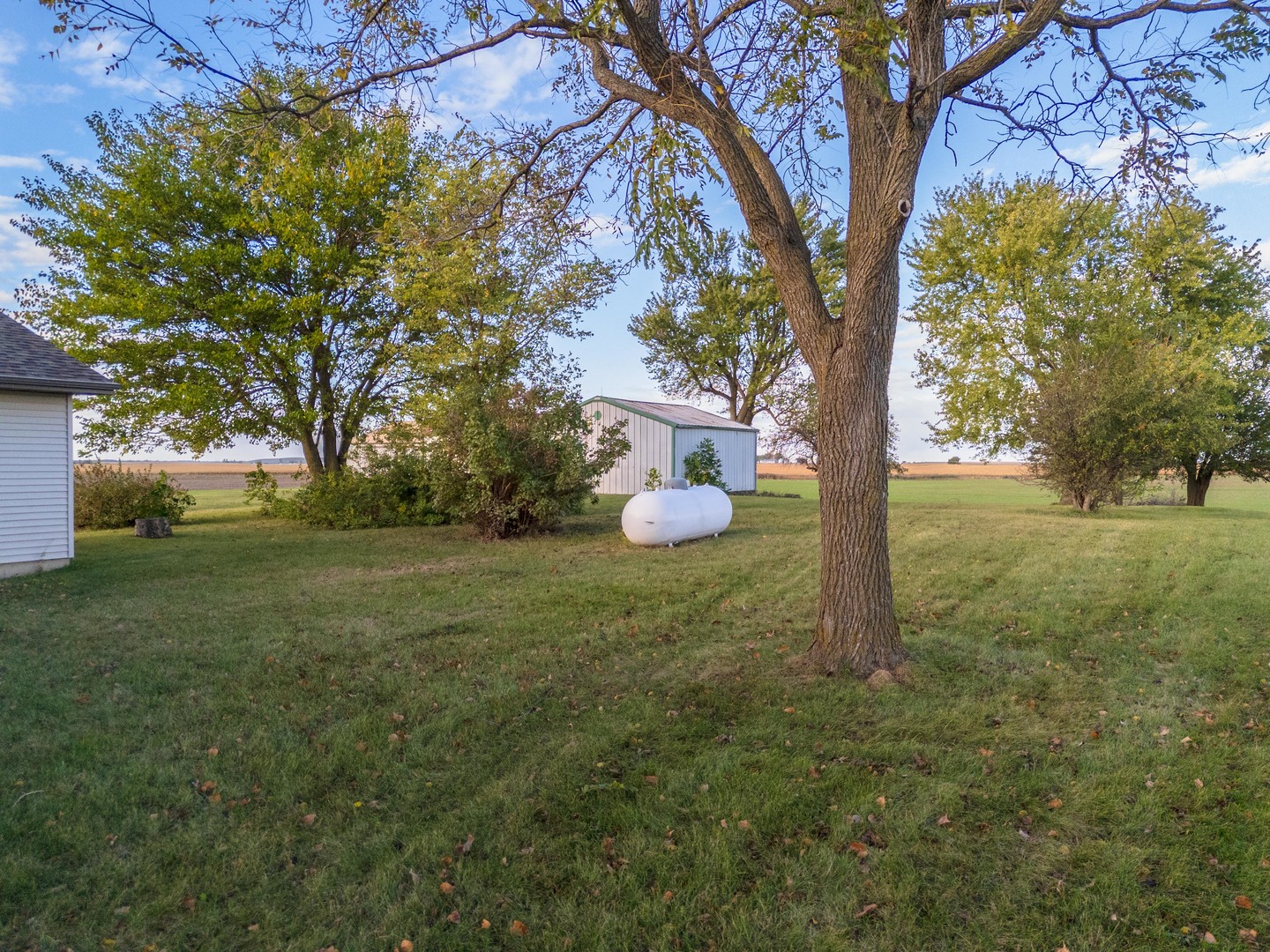 23601 N 1700 East Road