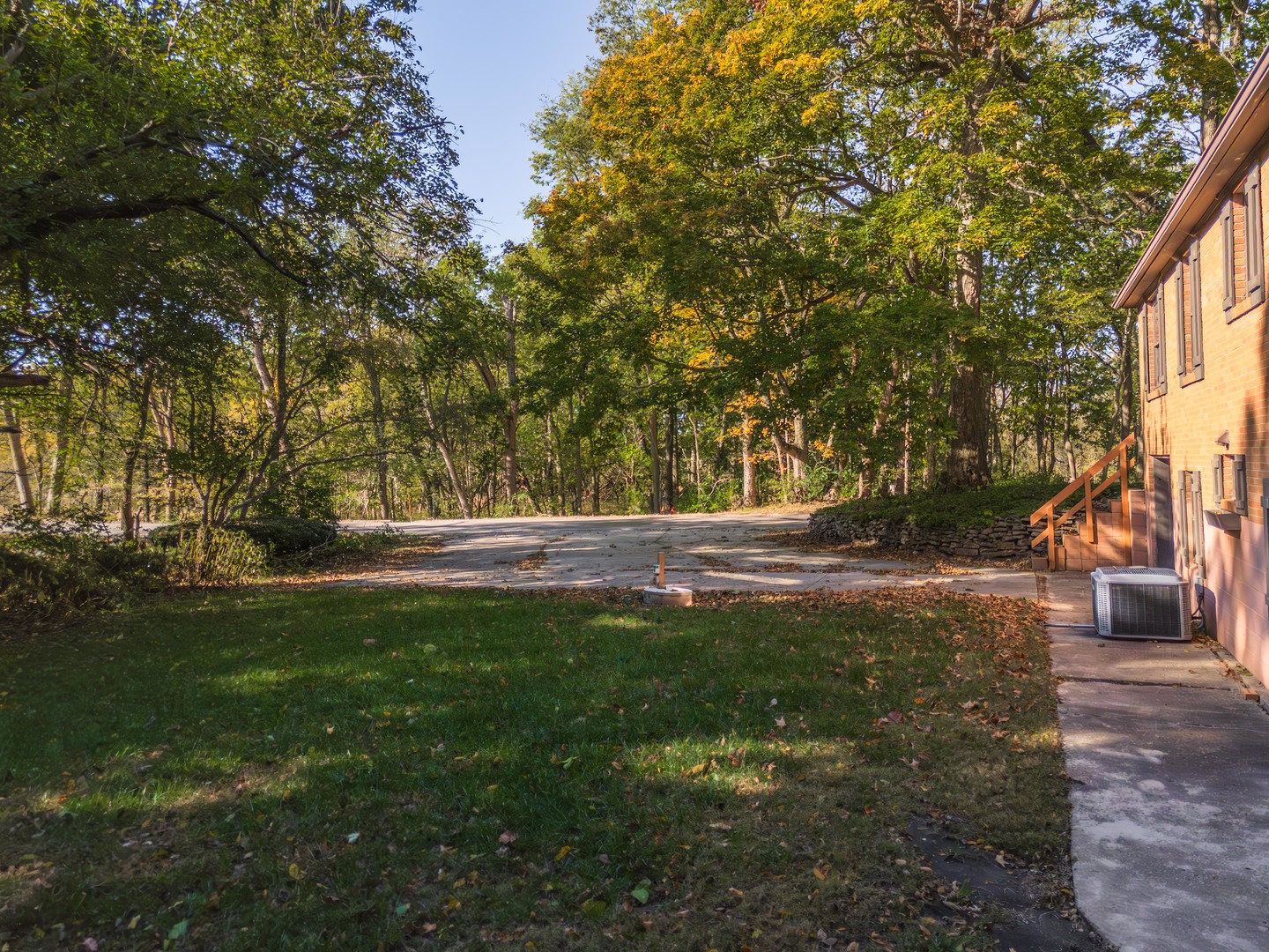 19256 N 1330 East Road